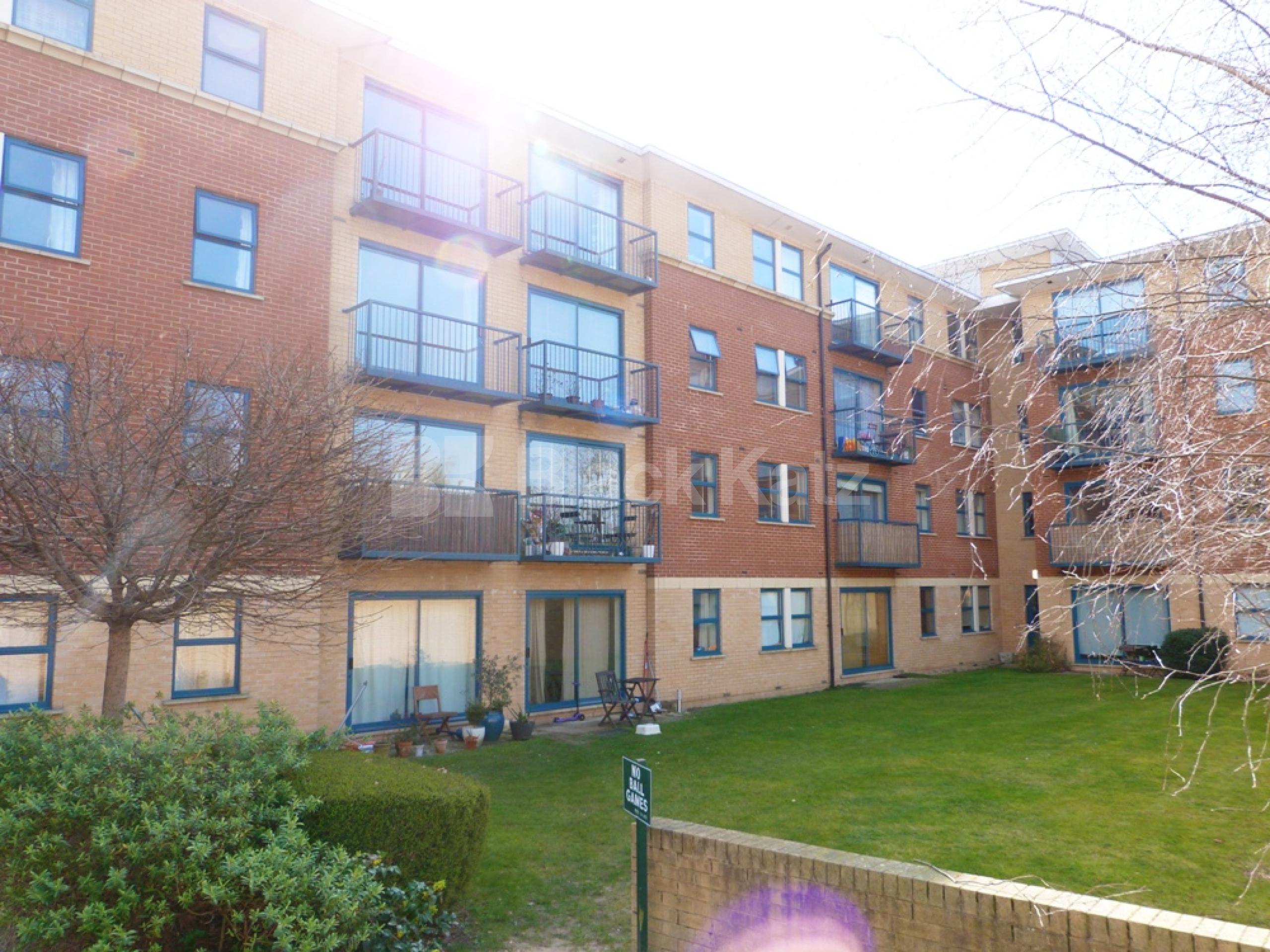 			Brand new serviced apartment in the heart of Crouch End , 2 Bedroom, 1 bath, 1 reception Serviced Apartments			 Northpoint , Tottenham Lane, Crouch End N8