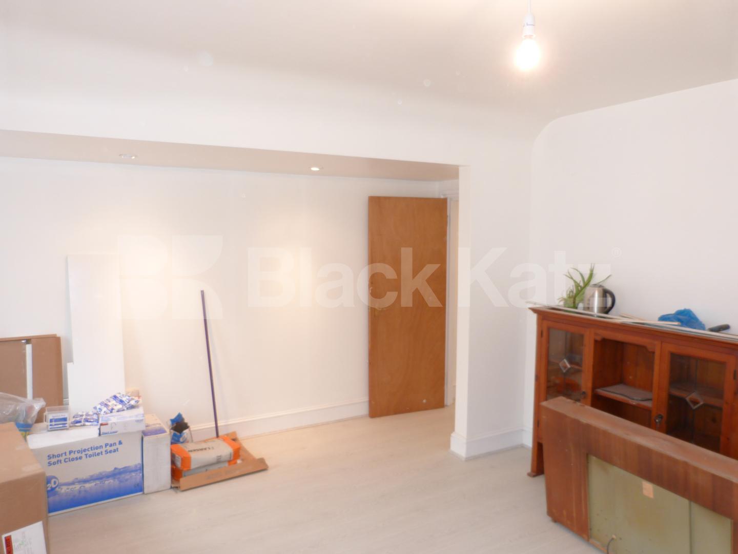 			1 Bedroom, 1 bath, 1 reception Flat			 Park Road, Crouch End