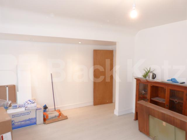 			1 Bedroom, 1 bath, 1 reception Flat			 Park Road, Crouch End