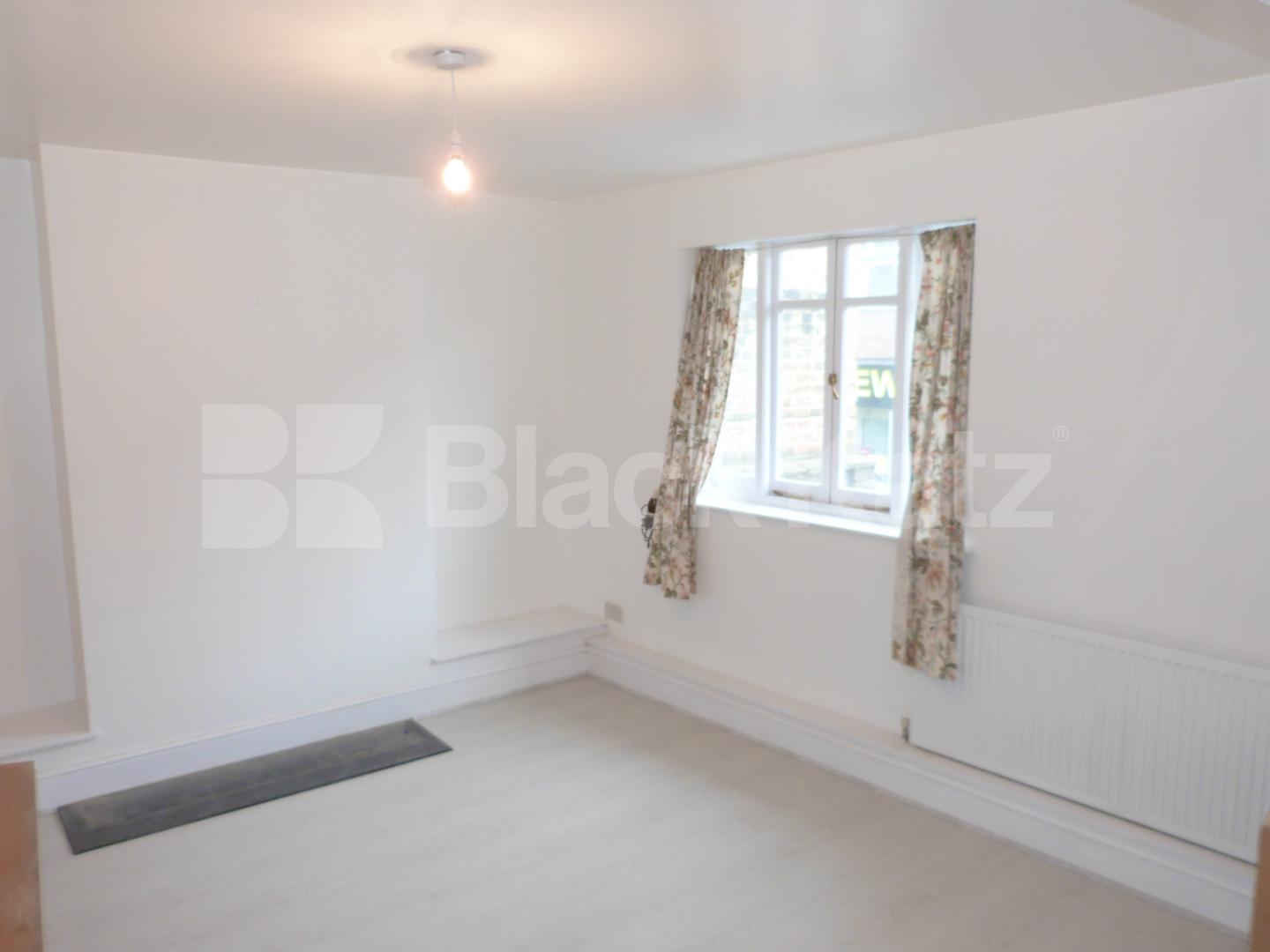 			1 Bedroom, 1 bath, 1 reception Flat			 Park Road, Crouch End