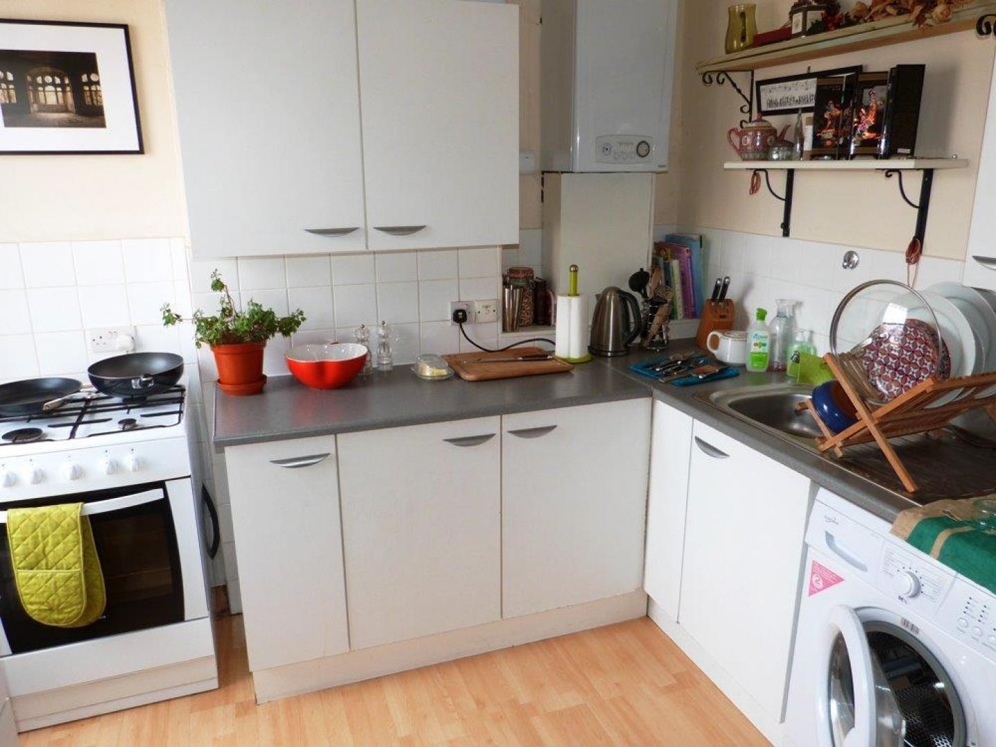 			3 Bedroom, 1 bath, 1 reception Flat			 Birchington Road, CROUCH END