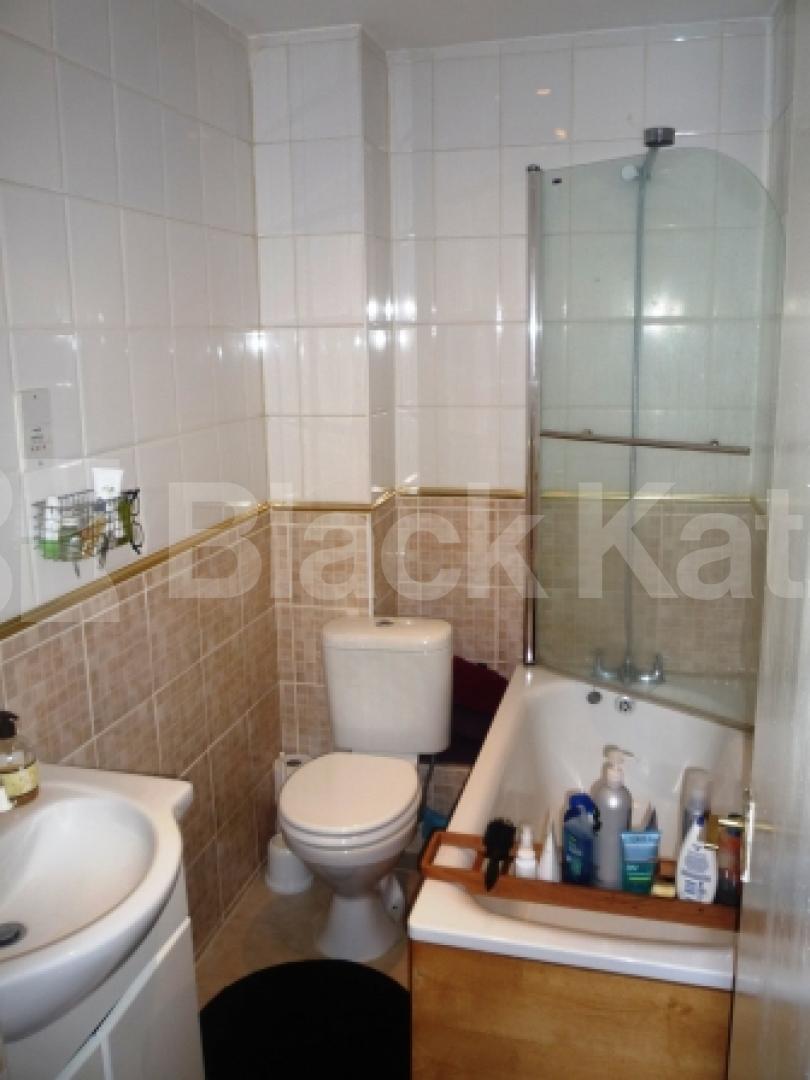 			1 Bedroom, 1 bath, 1 reception Flat			 Hornsey Lane, HIGHGATE