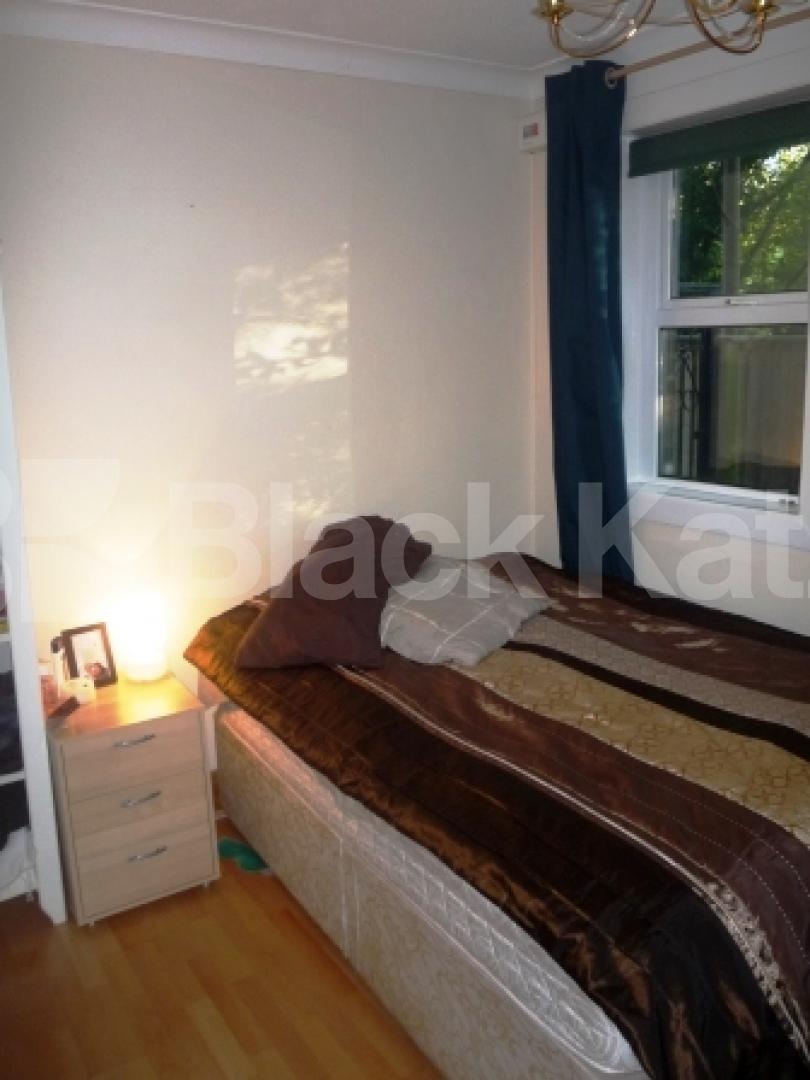 			1 Bedroom, 1 bath, 1 reception Flat			 Hornsey Lane, HIGHGATE