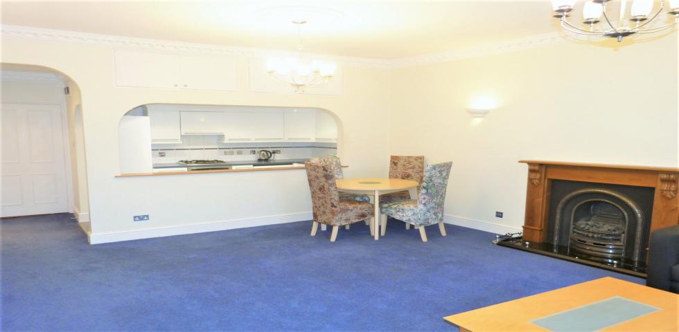 			2 Bedroom, 1 bath, 1 reception Flat			 Belsize Park Gardens, BELSIZE PARK