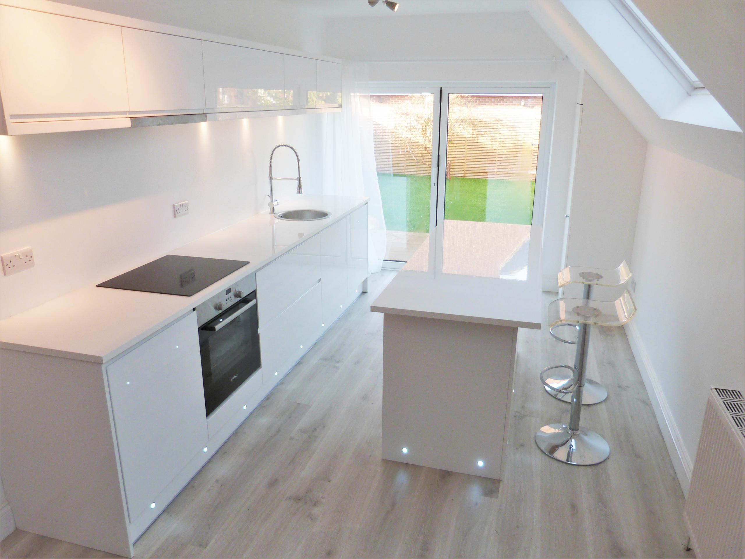 			BRAND NEW REFURBISHMENT, 2 Bedroom, 1 bath, 1 reception Flat			 Walm Lane, WILLESDEN GREEN NW2