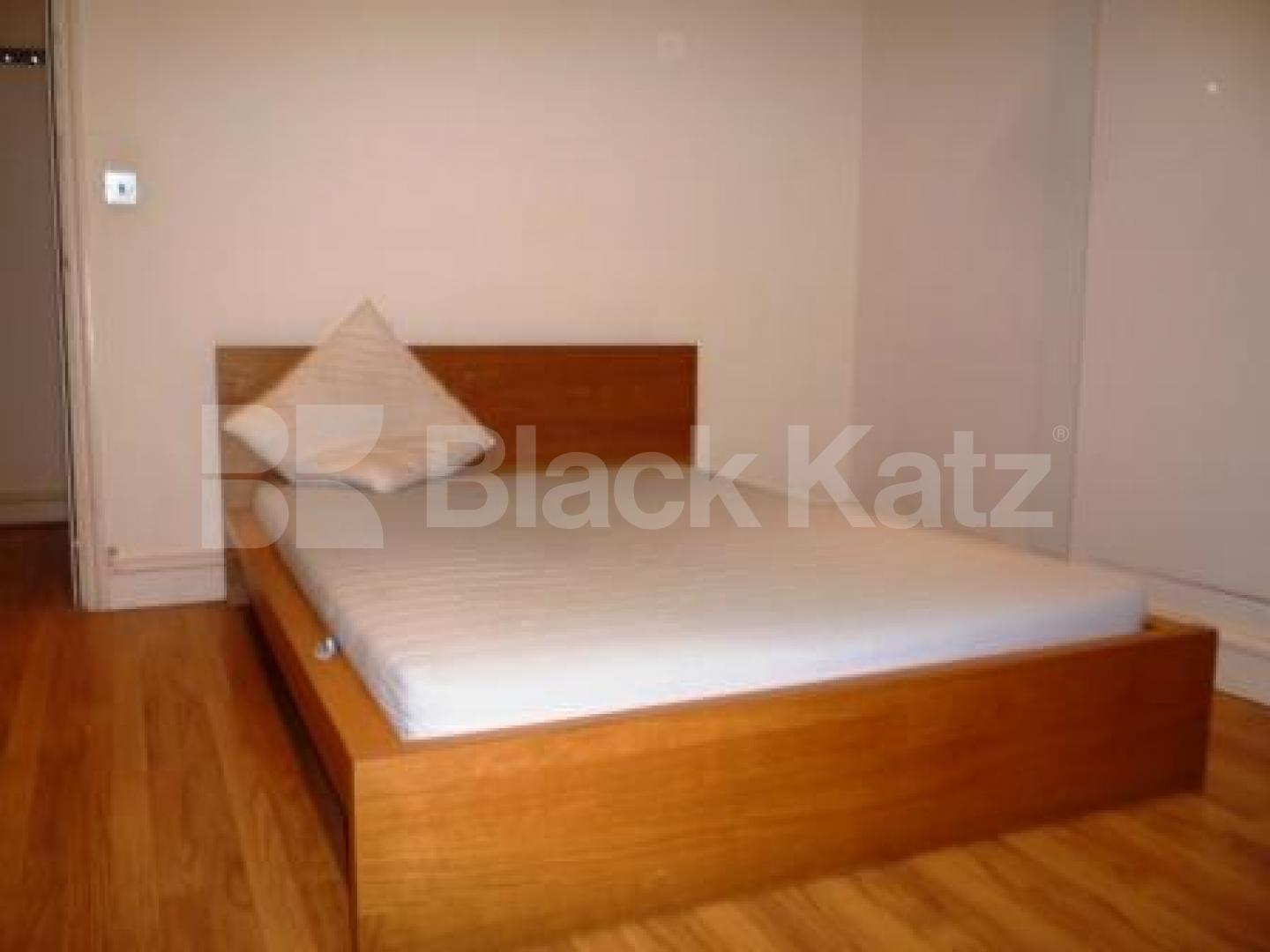 			2 Bedroom, 1 bath, 1 reception Flat			 Sutton Road, MUSWELL HILL