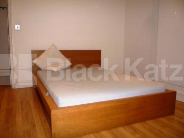 			2 Bedroom, 1 bath, 1 reception Flat			 Sutton Road, MUSWELL HILL