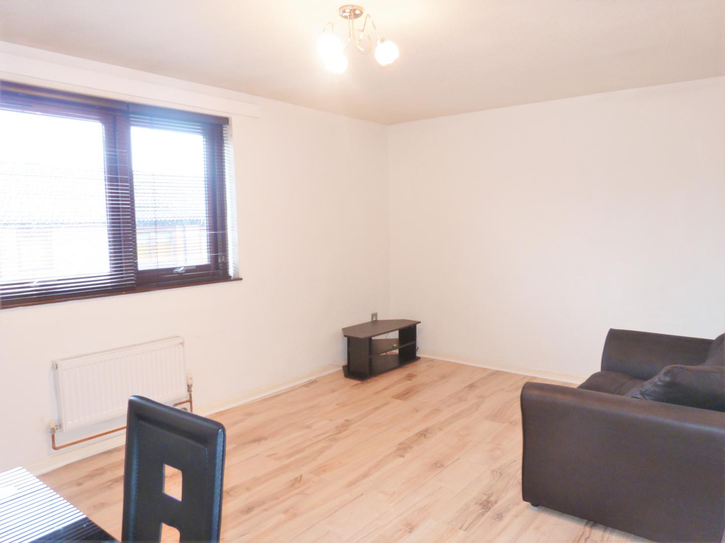 			LET, 1 Bedroom, 1 bath, 1 reception Flat			 Lymington Road, WEST HAMPSTEAD