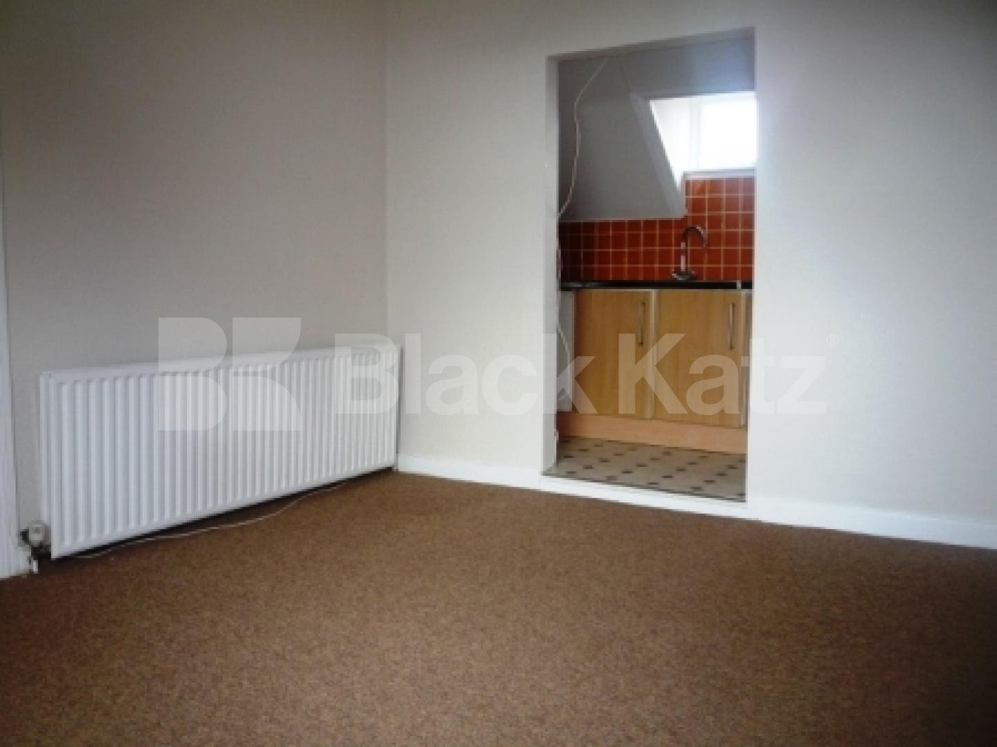 			2 Bedroom, 1 bath, 1 reception Flat			 Oakley Gardens, CROUCH END
