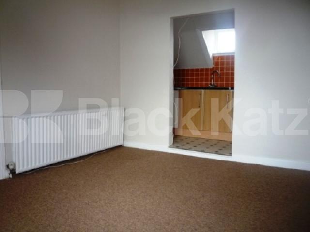 			2 Bedroom, 1 bath, 1 reception Flat			 Oakley Gardens, CROUCH END