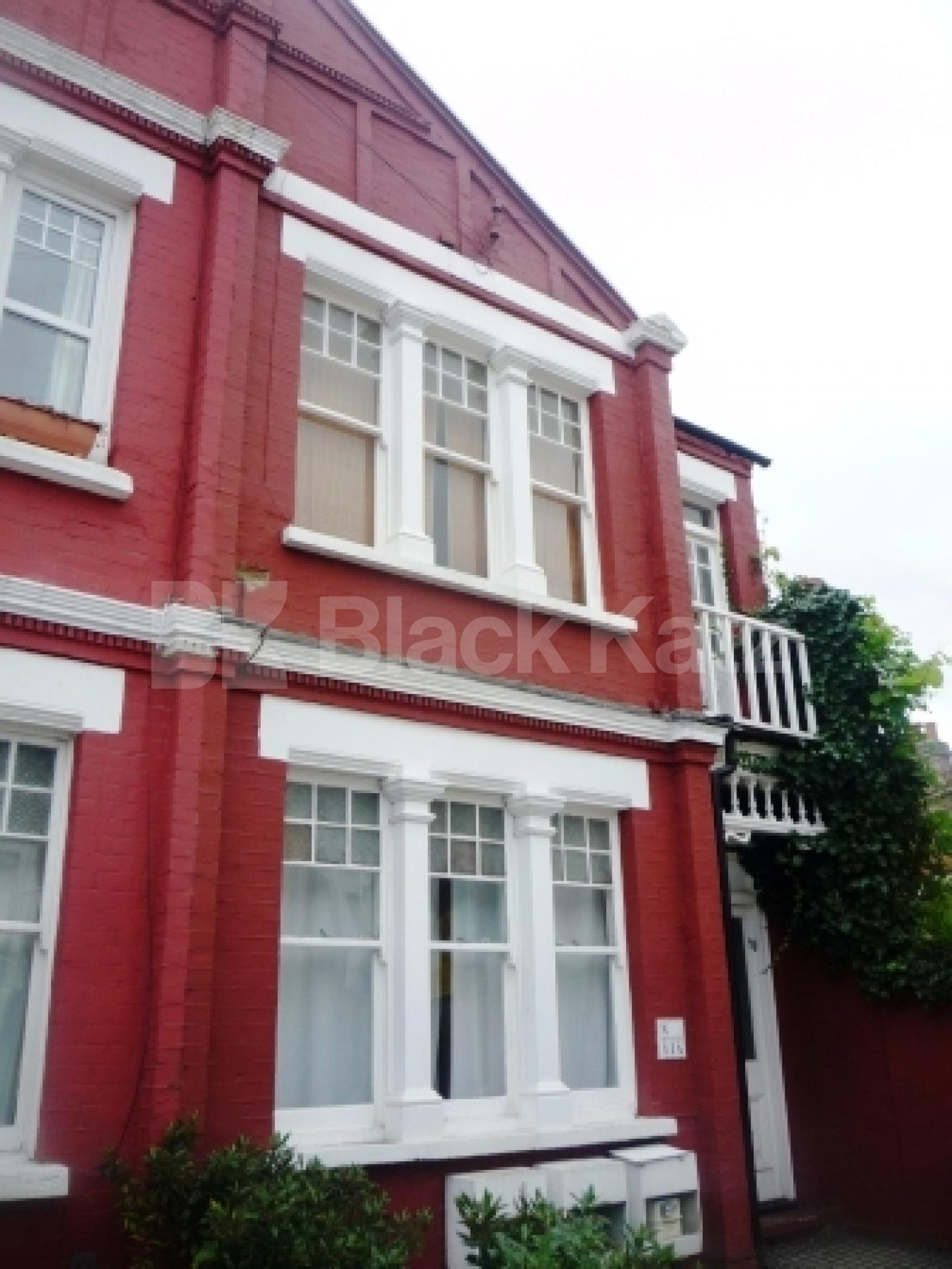 			2 Bedroom, 1 bath, 1 reception Flat			 Oakley Gardens, CROUCH END N8