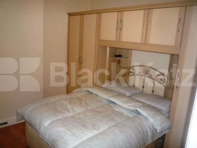 			2 Bedroom, 1 bath, 1 reception Flat			 Lyndhurst Road, WOOD GREEN