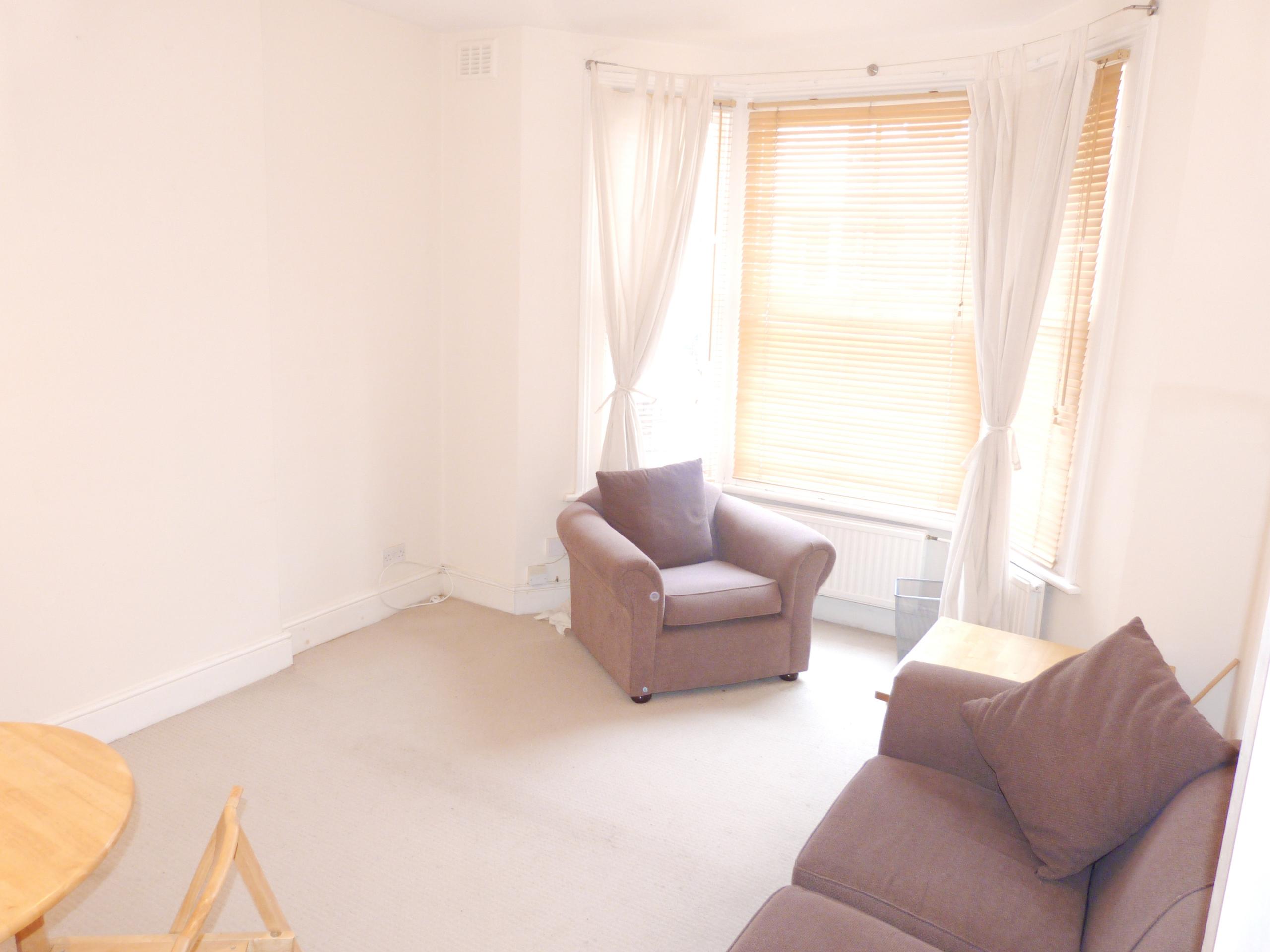 			NEW INSTRUCTION (Private Garden), 2 Bedroom, 1 bath, 1 reception Flat			 Cotleigh Road, WEST HAMPSTEAD NW6