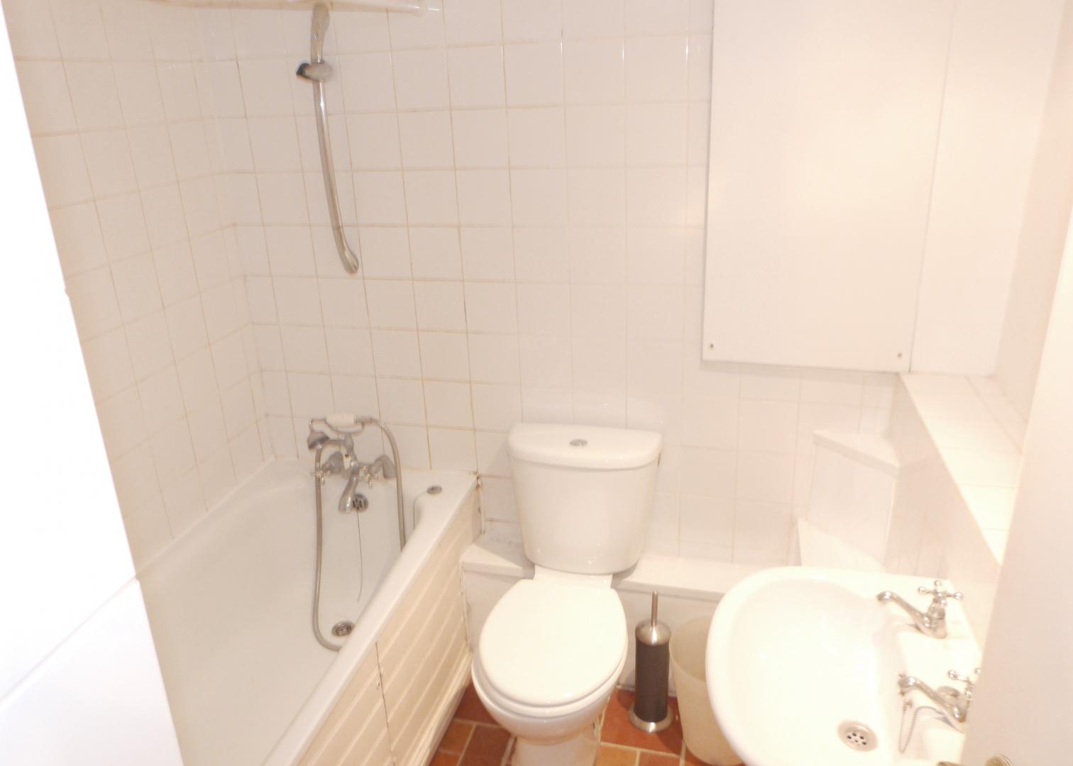 			NEW INSTRUCTION (Private Garden), 2 Bedroom, 1 bath, 1 reception Flat			 Cotleigh Road, WEST HAMPSTEAD