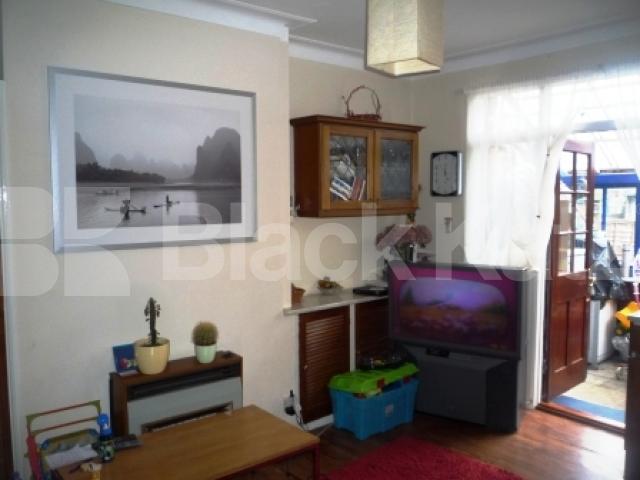 			4 Bedroom, 1 bath, 1 reception Semi-Detached House			 Boundary Road, TURNPIKE LANE