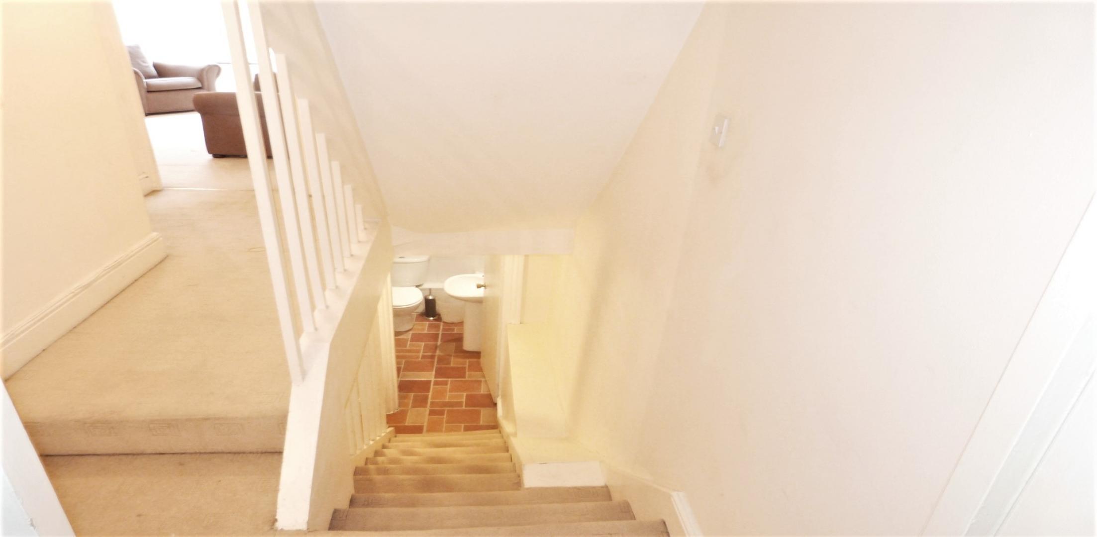 			PRIVATE PATIO GARDEN, 2 Bedroom, 1 bath, 1 reception Flat			 Cotleigh Road, WEST HAMPSTEAD