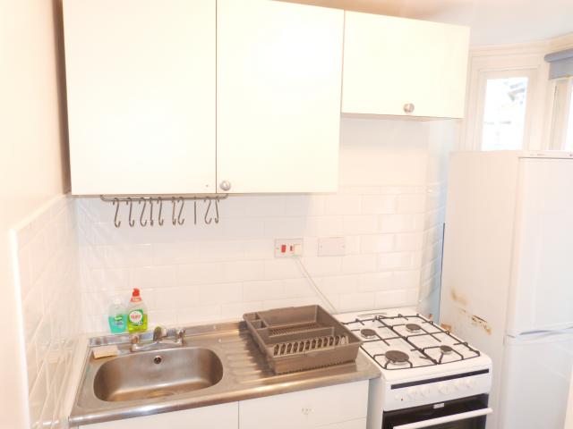			NEW INSTRUCTION (Private Garden), 2 Bedroom, 1 bath, 1 reception Flat			 Cotleigh Road, WEST HAMPSTEAD