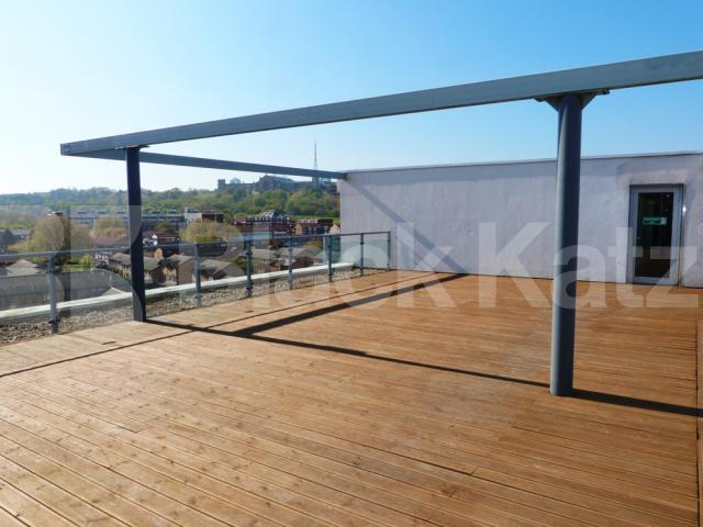 			2 Bedroom, 1 bath, 1 reception Apartment			 New River Village Apartments, Hornsey