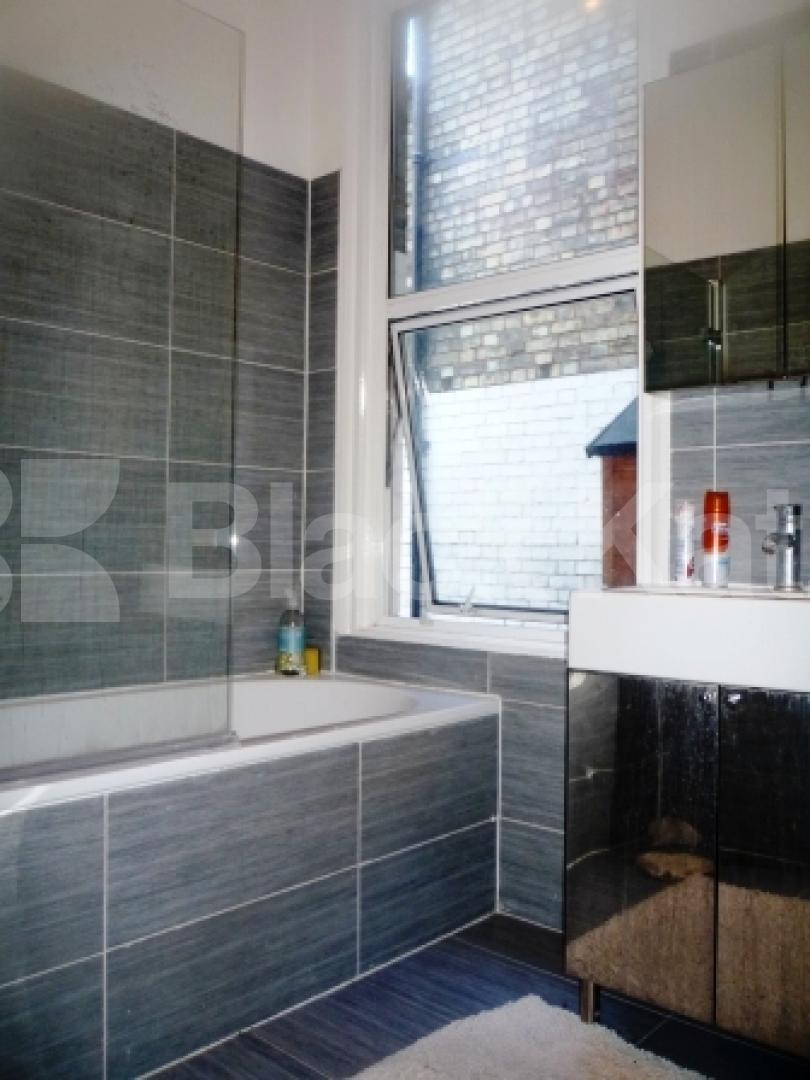 			1 Bedroom, 1 bath, 1 reception Flat			 Campsbourne Road, CROUCH END