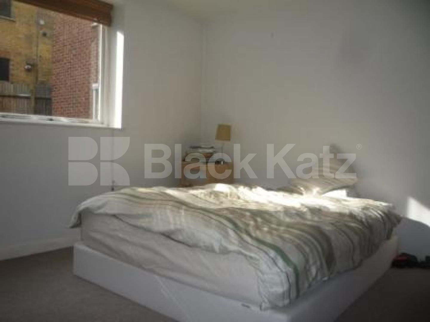 			2 Bedroom, 1 bath, 1 reception Flat			 Waverley Road, CROUCH END