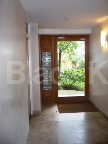 			2 Bedroom, 1 bath, 1 reception Flat			 Waverley Road, CROUCH END