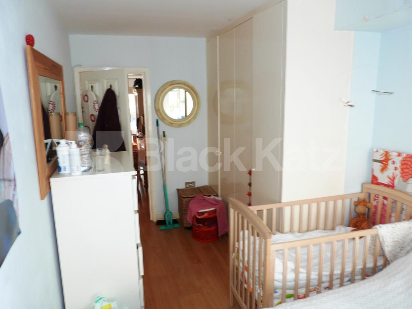 			Fantastic Property !, 2 Bedroom, 1 bath, 1 reception Flat			 Primezone Mews, Crouch End