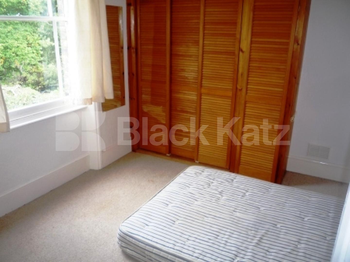 			2 Bedroom, 1 bath, 1 reception Flat			 Cecile Park, CROUCH END