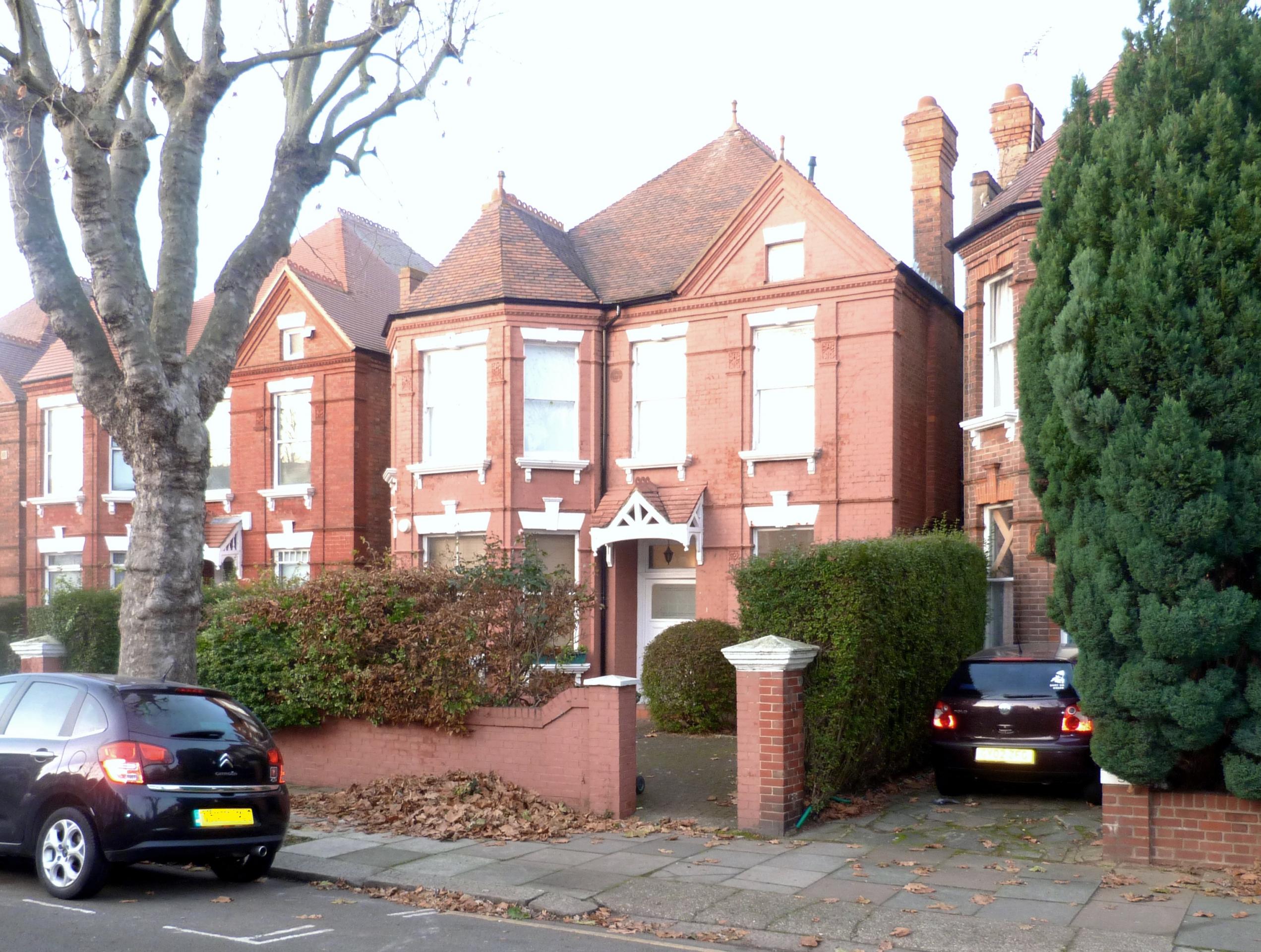 			NEW INSTRUCTION, 2 Bedroom, 1 bath, 1 reception Flat			 Dartmouth Road, KILBURN/BRONDESBURY CONSERVATION AREA NW2