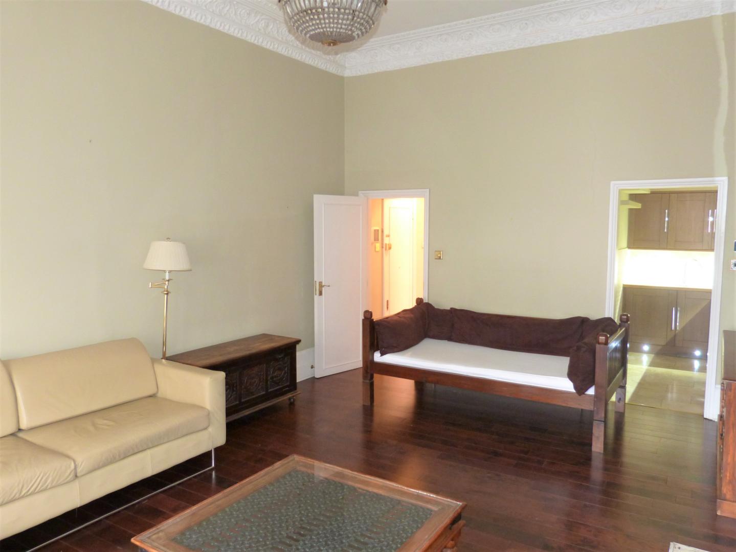 			UNDER OFFER , 2 Bedroom, 1 bath, 1 reception Flat			 Sutherland Avenue, MAIDA VALE / WARWICK AVENUE