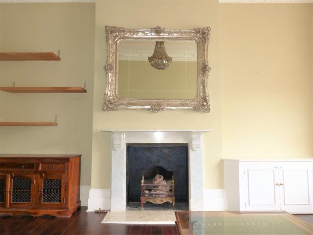 			UNDER OFFER , 2 Bedroom, 1 bath, 1 reception Flat			 Sutherland Avenue, MAIDA VALE / WARWICK AVENUE