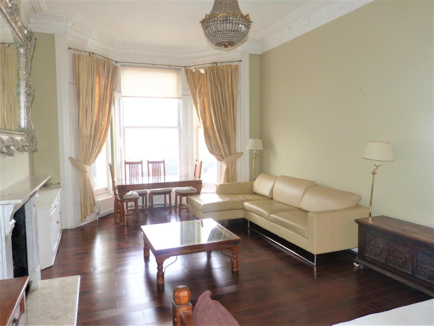			UNDER OFFER , 2 Bedroom, 1 bath, 1 reception Flat			 Sutherland Avenue, MAIDA VALE / WARWICK AVENUE
