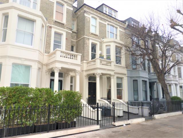 			UNDER OFFER , 2 Bedroom, 1 bath, 1 reception Flat			 Sutherland Avenue, MAIDA VALE / WARWICK AVENUE