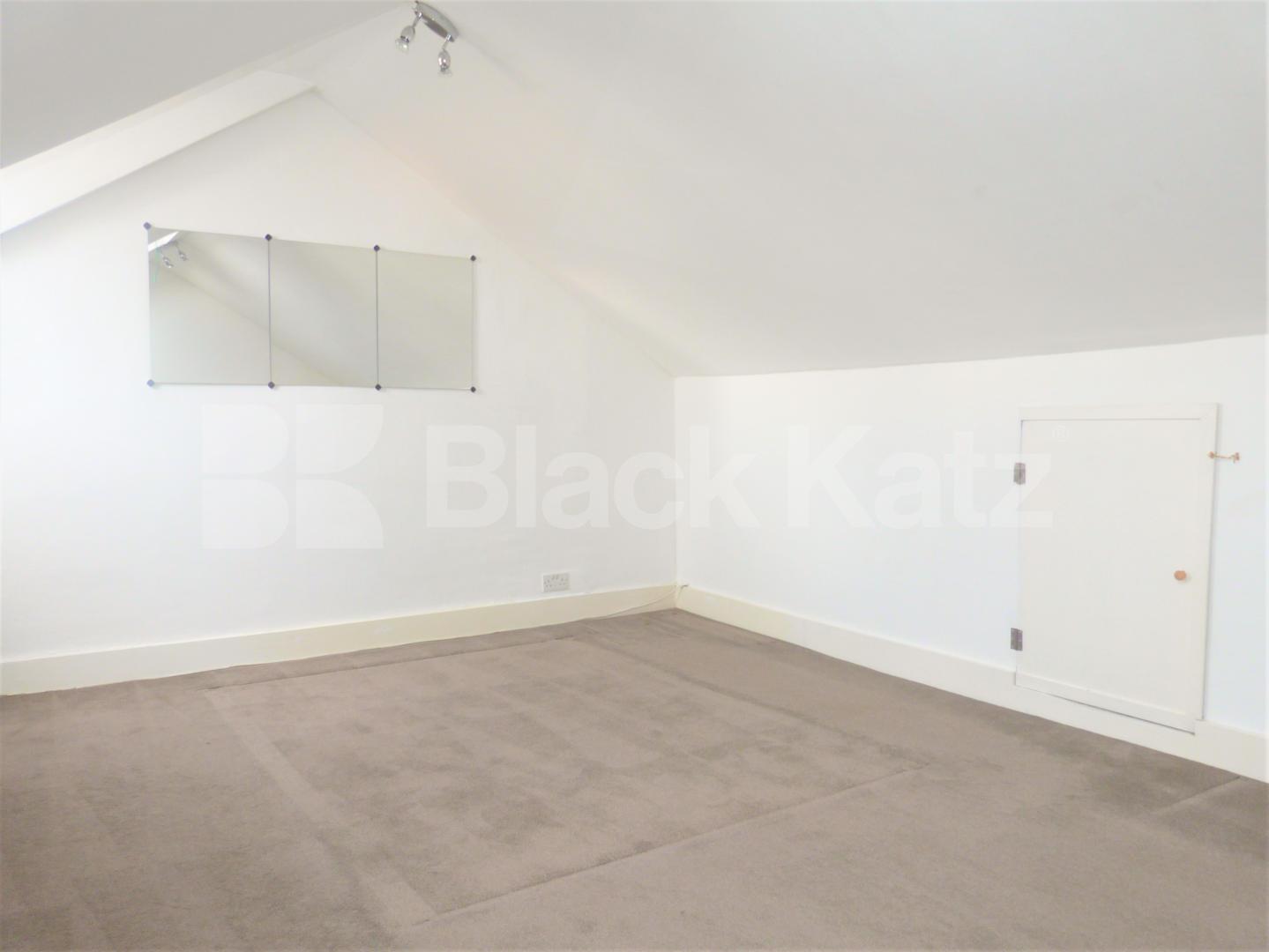 			NEW INSTRUCTION (Private Roof Terrace), 3 Bedroom, 1 bath, 1 reception Maisonette			 Ingersoll Road, Shepherds Bush