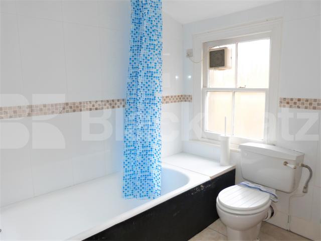 			NEW INSTRUCTION (Private Roof Terrace), 3 Bedroom, 1 bath, 1 reception Maisonette			 Ingersoll Road, Shepherds Bush