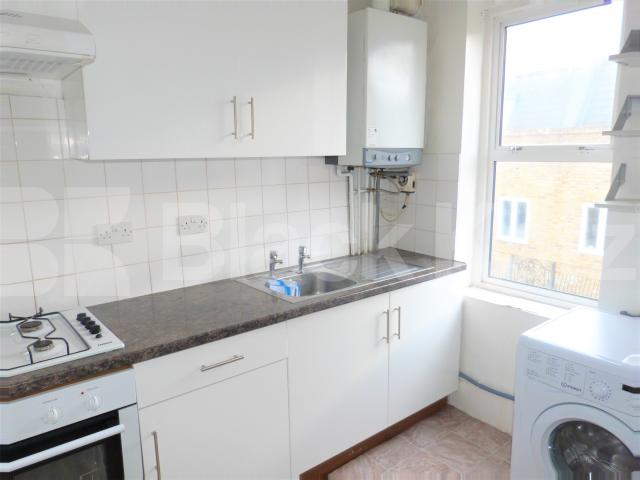 			NEW INSTRUCTION, 3 Bedroom, 1 bath, 1 reception Flat			 Uxbridge Road, SHEPHERDS BUSH