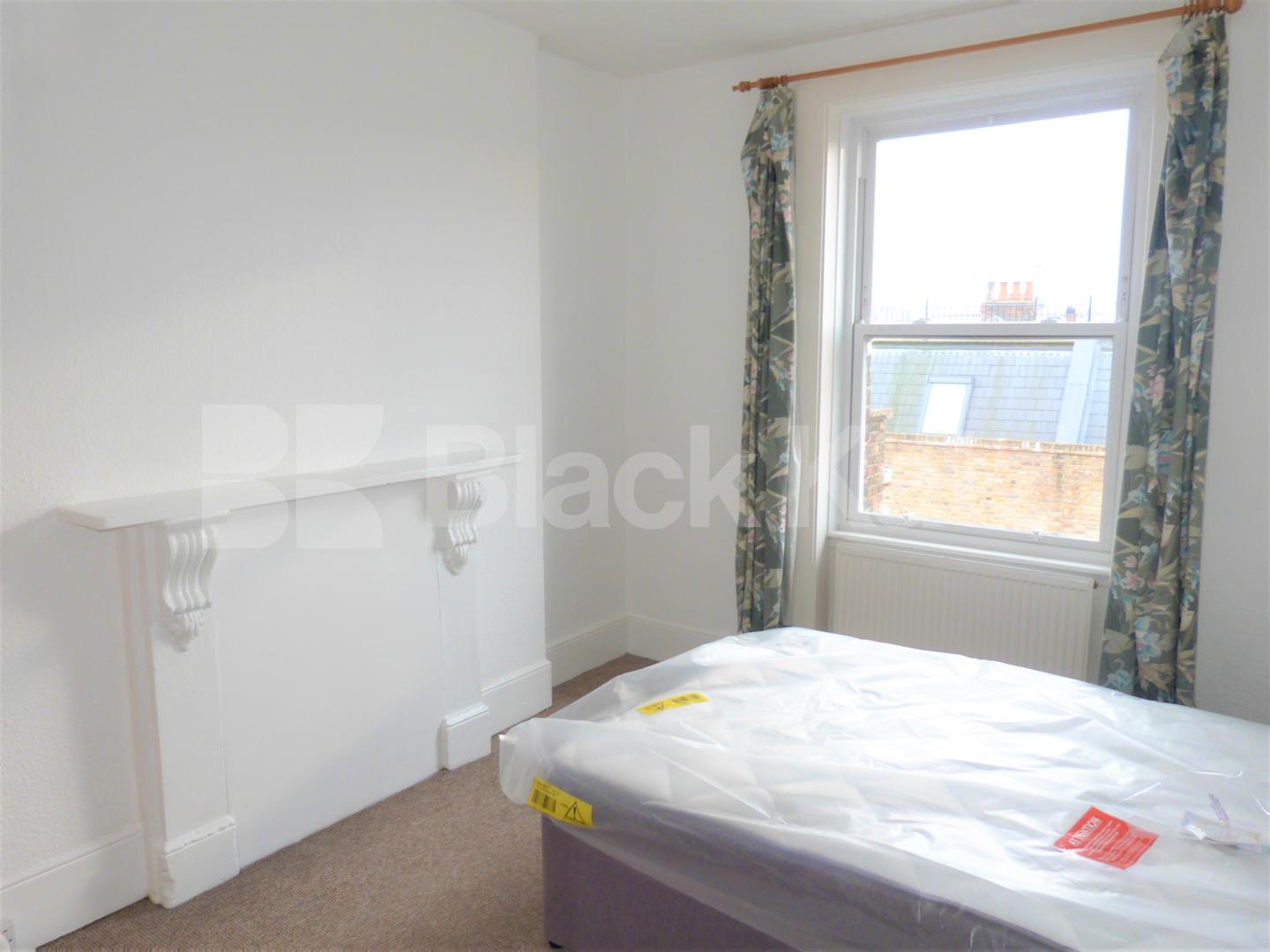 			NEW INSTRUCTION, 3 Bedroom, 1 bath, 1 reception Flat			 Uxbridge Road, SHEPHERDS BUSH