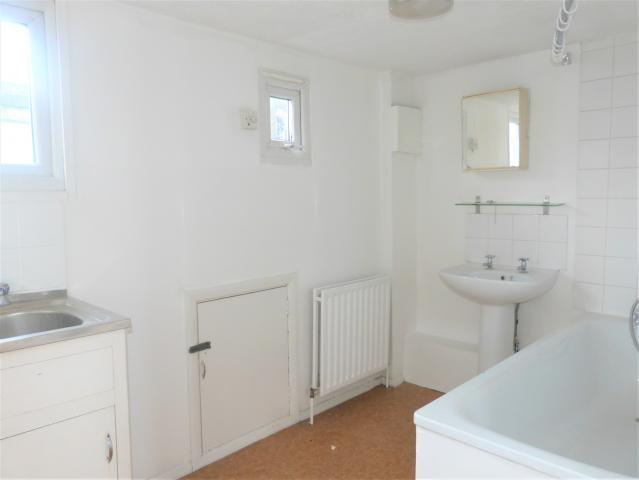 			NEW INSTRUCTION (4 Bedrooms, 2 Reception Rooms, 2 Bathrooms), 4 Bedroom, 1 bath, 1 reception Apartment			 Goldhawk Road, SHEPHERDS BUSH