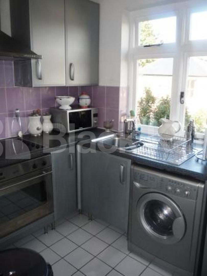 			Available now, 3 Bedroom, 1 bath, 1 reception Maisonette			 Terrick Road, Alexandra Palace