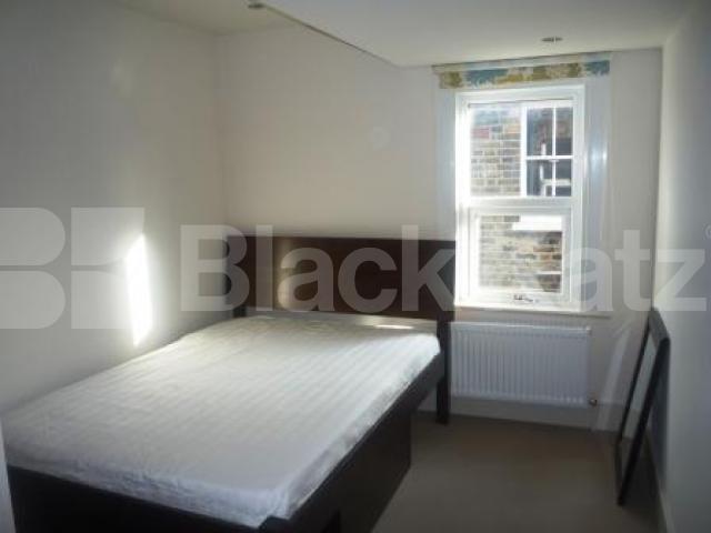 			2 Bedroom, 1 bath, 1 reception Flat			 Alexandra Road, HORNSEY