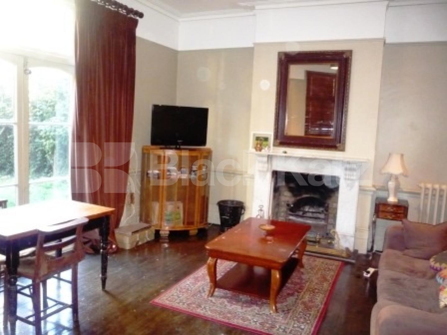 			1 Bedroom, 1 bath, 1 reception Flat			 Priory Road, CROUCH END
