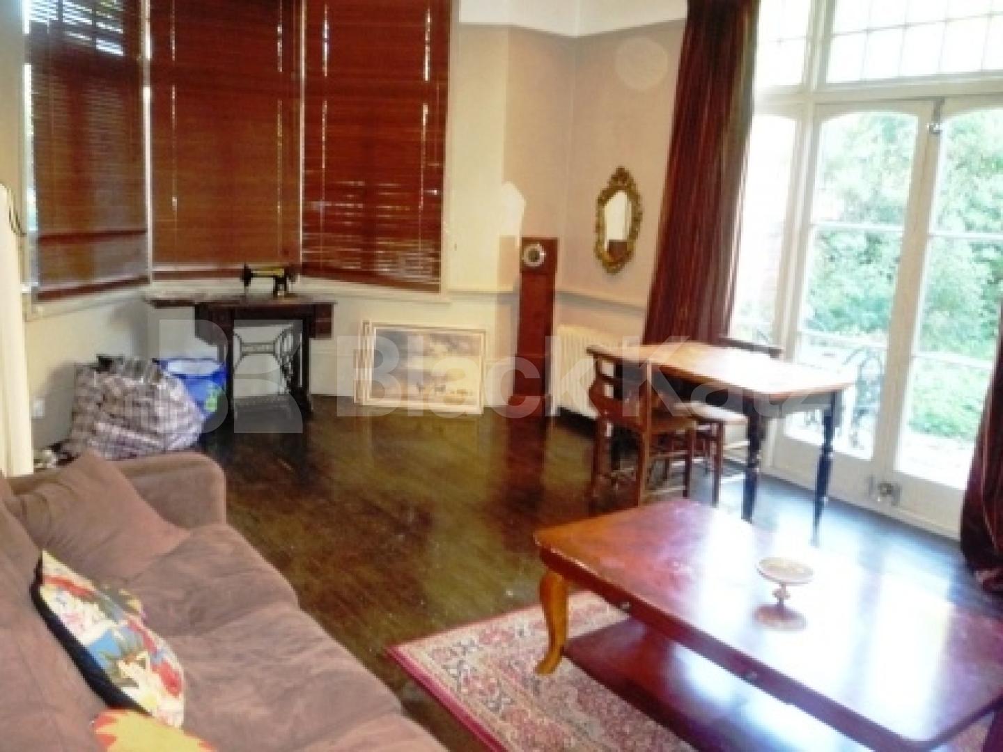 			1 Bedroom, 1 bath, 1 reception Flat			 Priory Road, CROUCH END