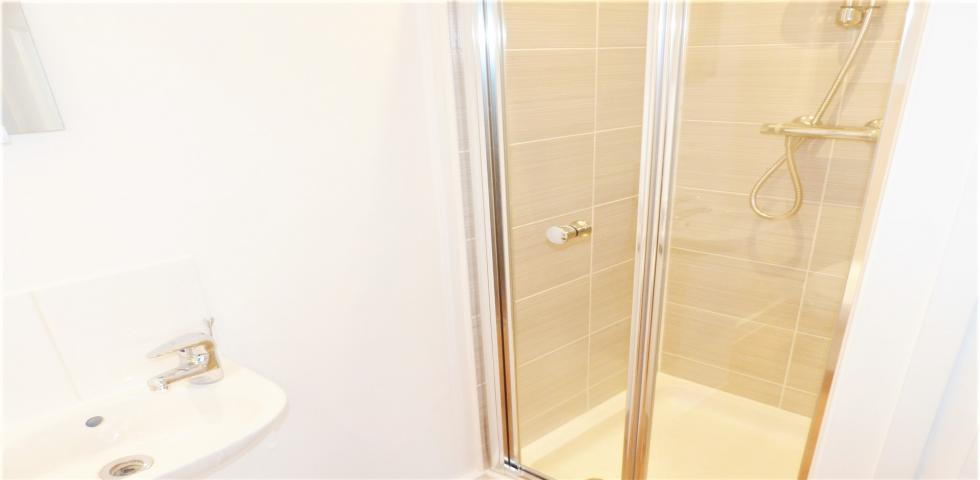 			GAS, WATER and ELECTRICITY INCLUDED, Studio Apartment, 1 bath, 1 reception Flat			 Exeter Road , KILBURN