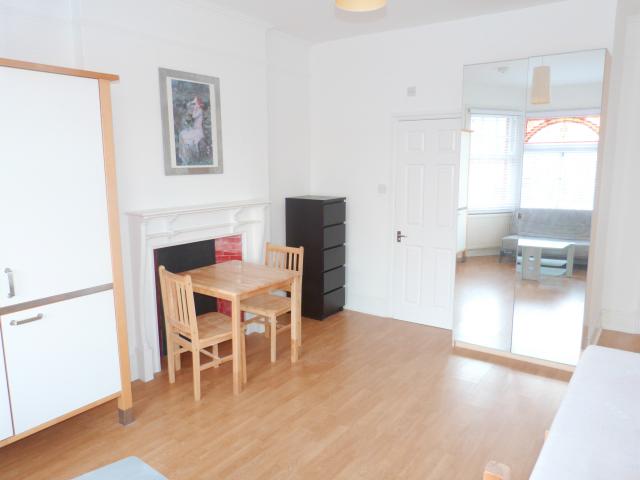 			NEW INSTRUCTION, Studio Apartment, 1 bath, 1 reception Apartment			 Exeter Road , KILBURN