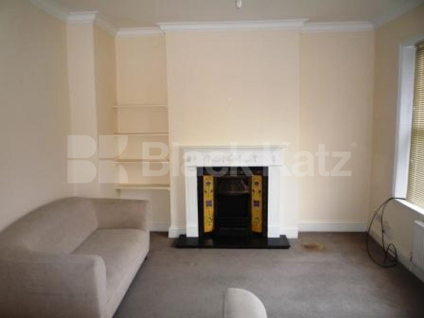 			2 Bedroom, 1 bath, 1 reception Flat			 Ivy Gardens, CROUCH END N8