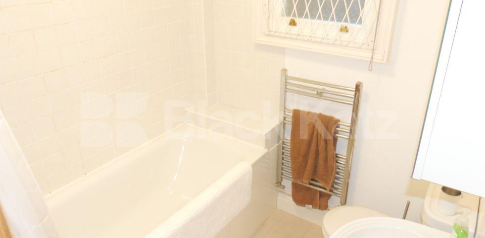 			LET, 3 Bedroom, 1 bath, 1 reception Apartment			 Stanwick Mansions, Stanwick Road , WEST KENSINGTON 