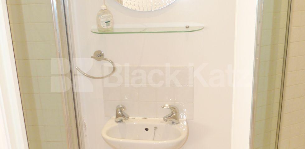 			LET, 3 Bedroom, 1 bath, 1 reception Apartment			 Stanwick Mansions, Stanwick Road , WEST KENSINGTON 