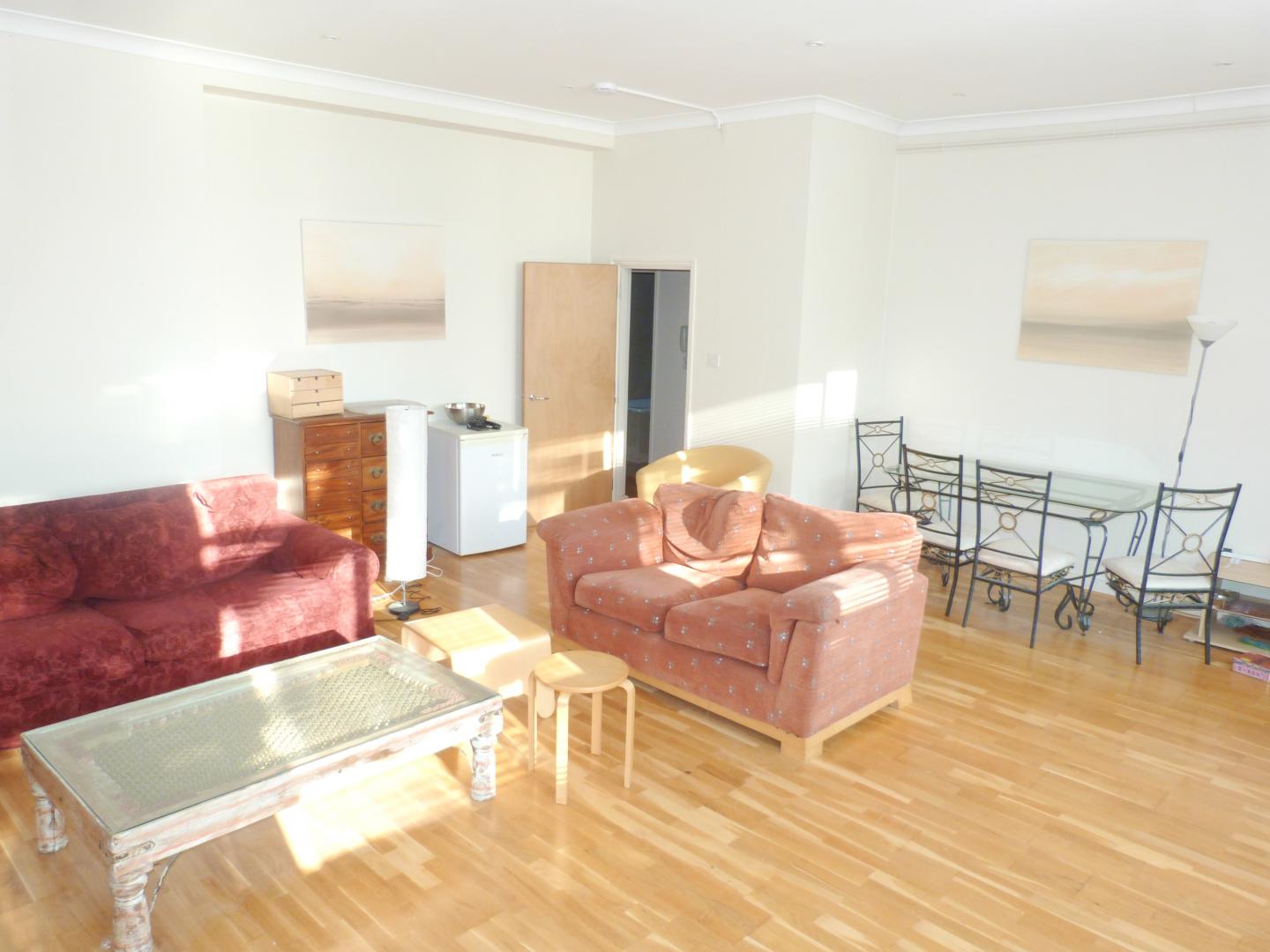 			NEW INSTRUCTION, 2 Bedroom, 1 bath, 1 reception Flat			 Maygrove Road, WEST HAMPSTEAD 