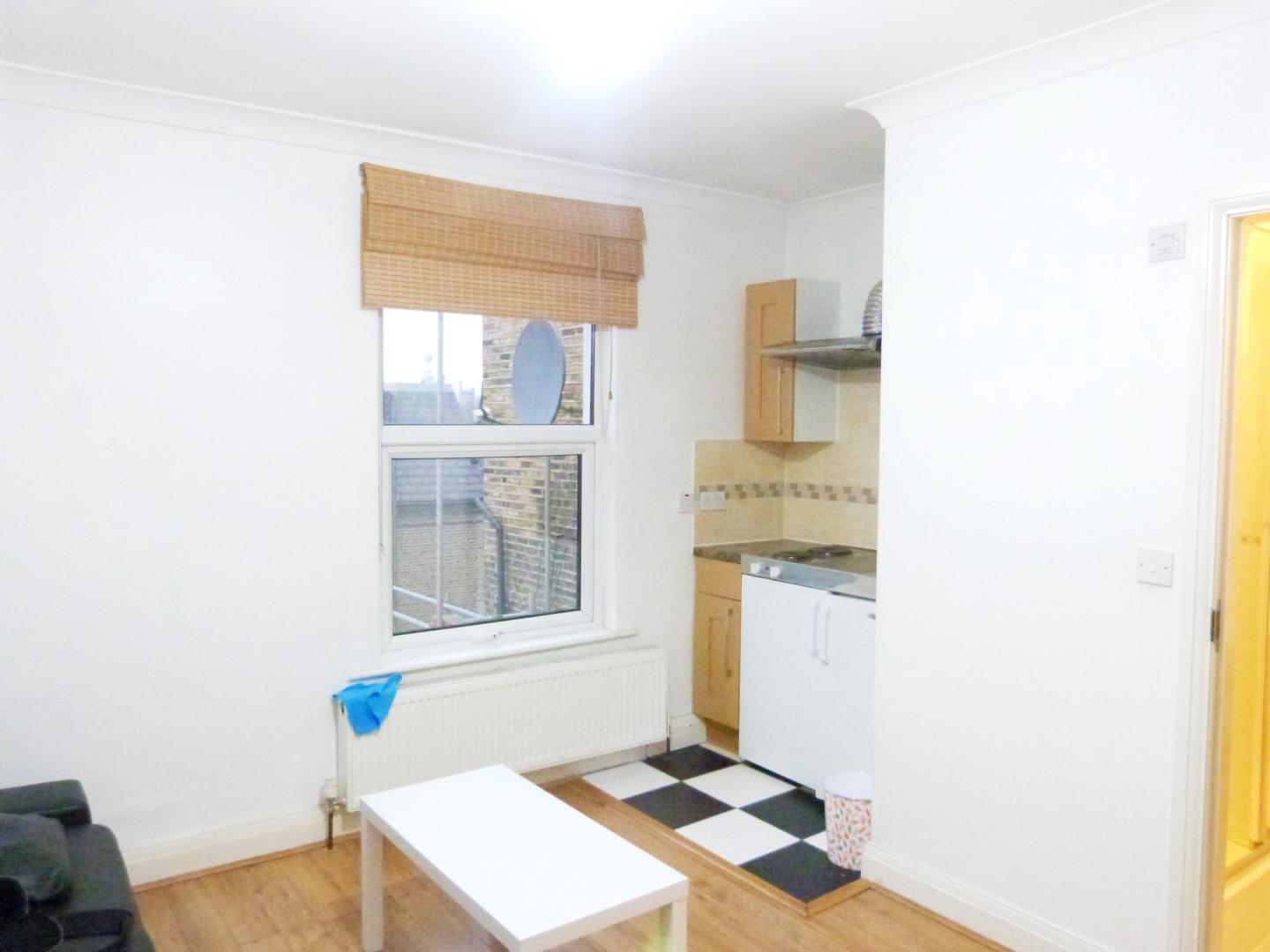 			INCLUSIVE OF WATER, GAS & ELECTRICITY, Studio Apartment, 1 bath, 1 reception Flat			 North End Road, West Kensington