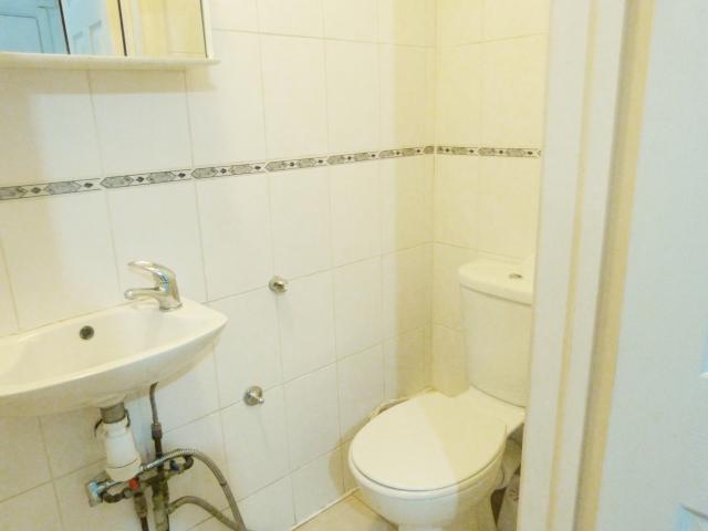 			INCLUSIVE OF WATER, GAS & ELECTRICITY, Studio Apartment, 1 bath, 1 reception Flat			 North End Road, West Kensington