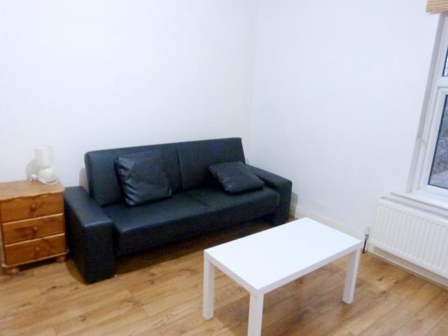 			INCLUSIVE OF WATER, GAS & ELECTRICITY, Studio Apartment, 1 bath, 1 reception Flat			 North End Road, West Kensington